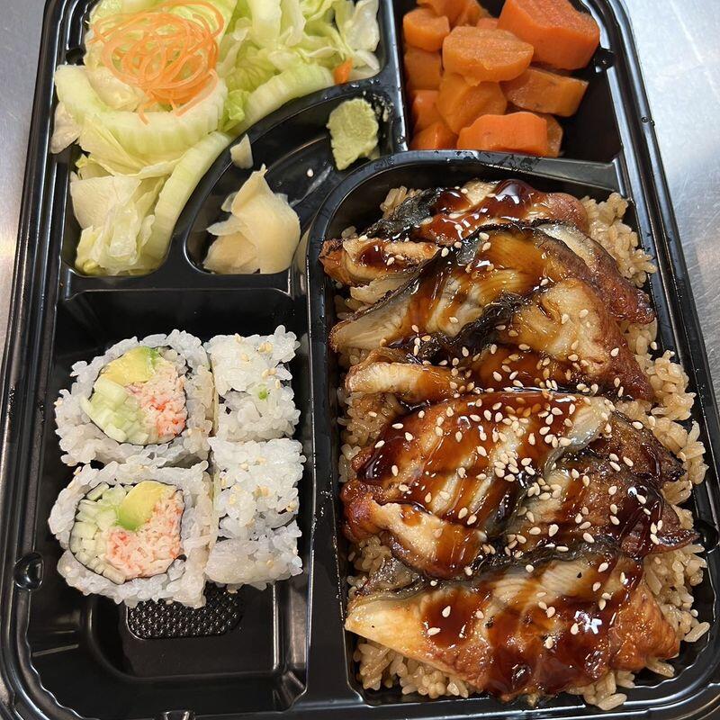 (B) Unagi eel Bento Box