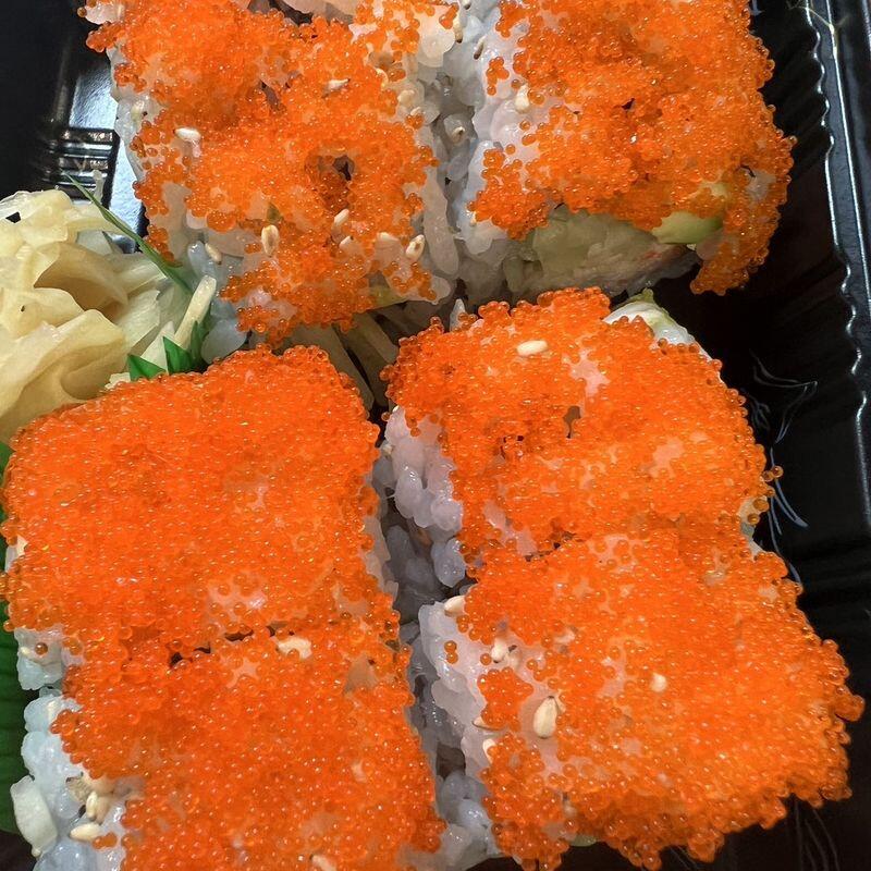 Golden California Roll*(raw)